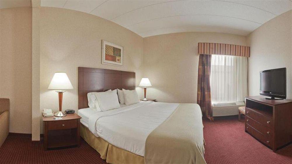 Quality Inn & Suites Lawrenceburg Kültér fotó