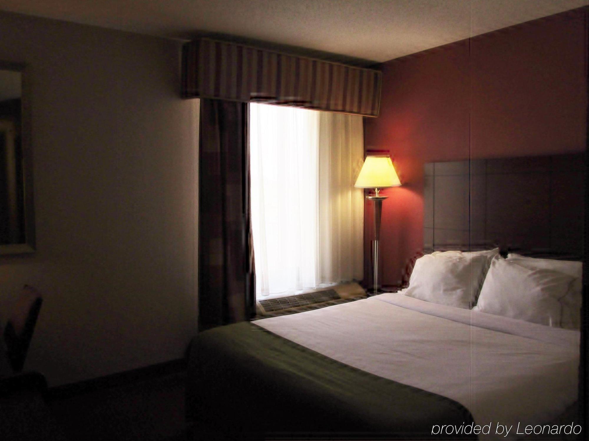 Quality Inn & Suites Lawrenceburg Kültér fotó